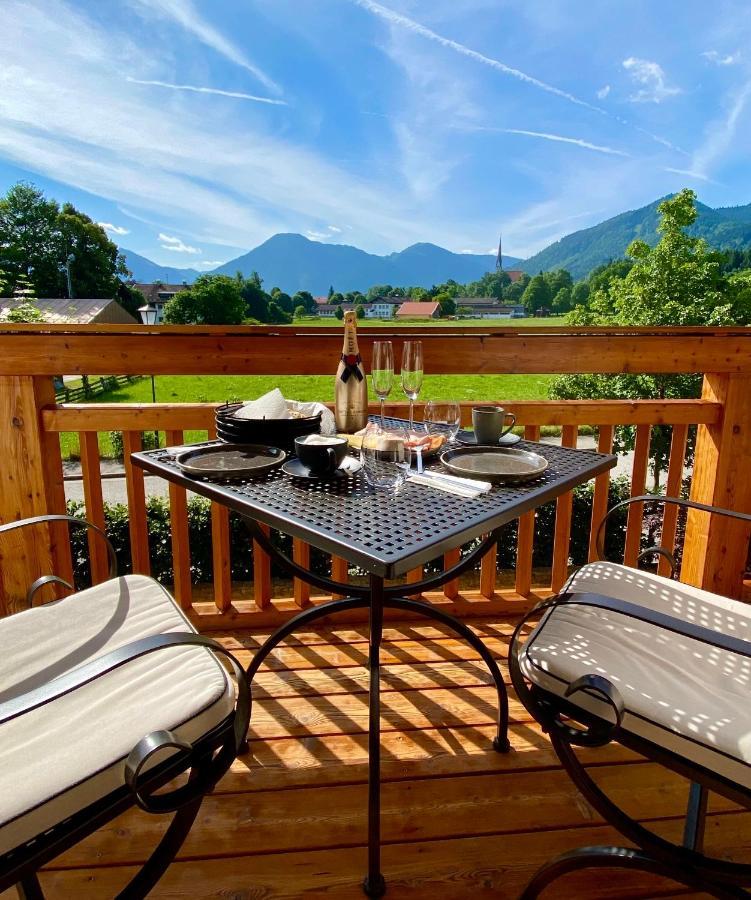 Luxury Apartments "R6 Tegernsee" 바트비제 외부 사진